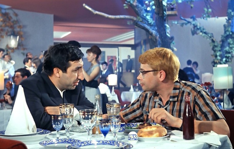 Александр Демьяненко в фильме Кавказская пленница