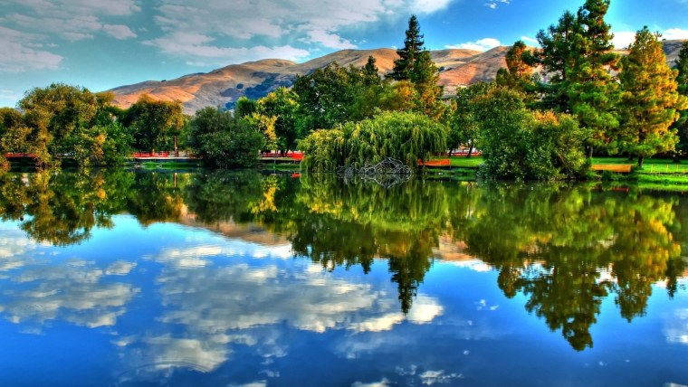 Яркие пейзажи природы