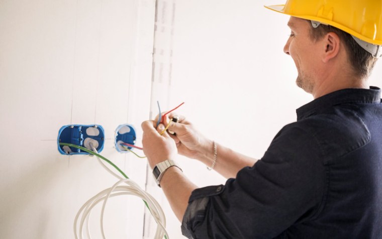 Монтаж электрики
