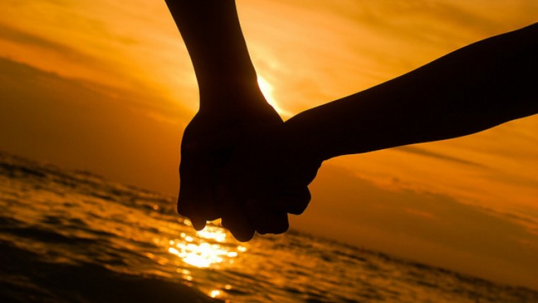 Ноги на фоне заката