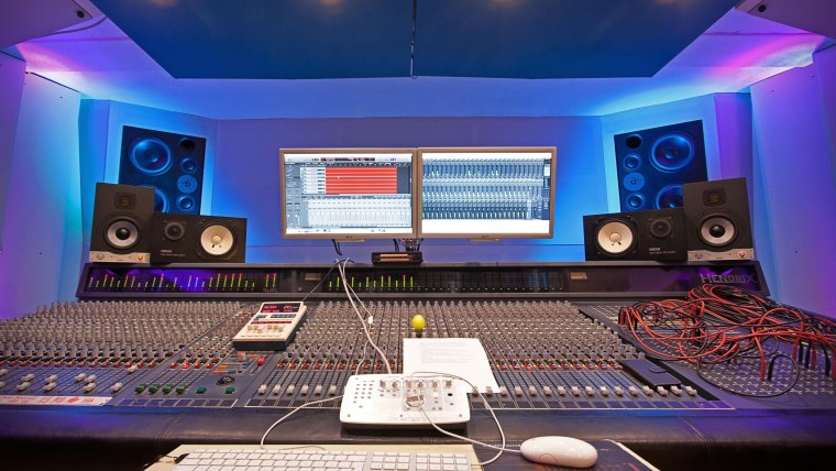 Студия звукозаписи неон 4к