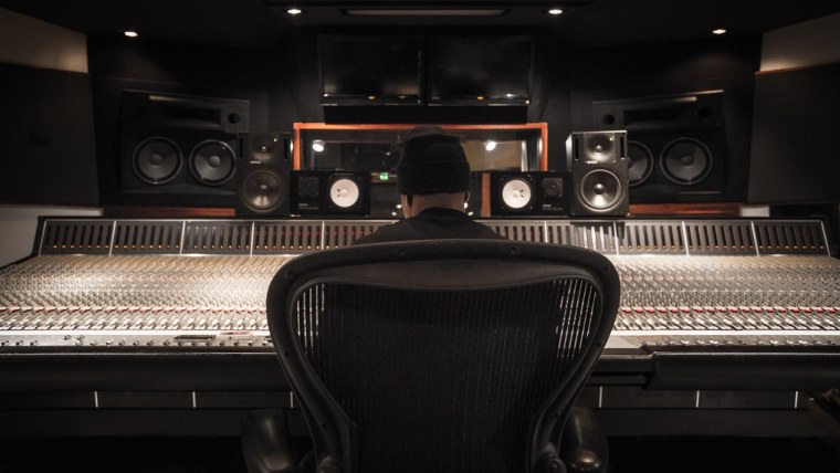 Студия звукозаписи East West Studios (Лос-Анджелес, США, 2008г.)