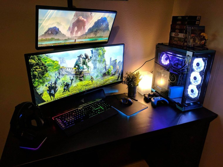 MSI Mystic Light корпуса