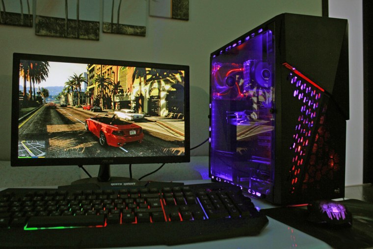 Lian li PC-011 Dynamic Razer
