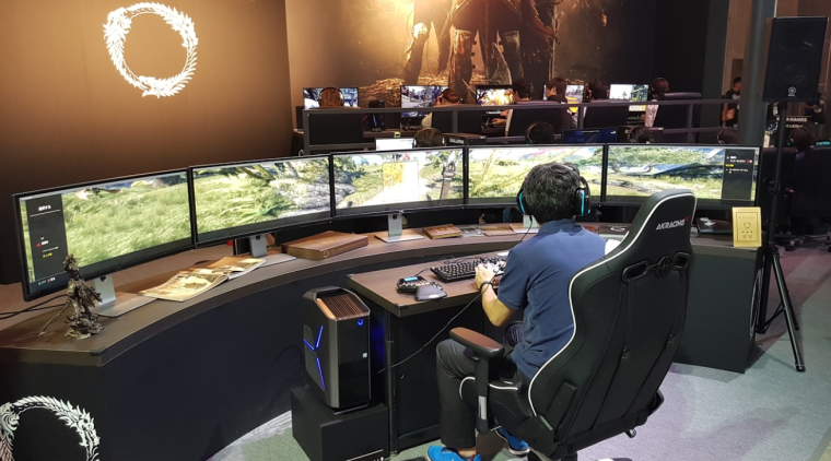 Игровой компьютер с подсветкой