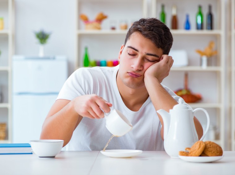 Усталый парень