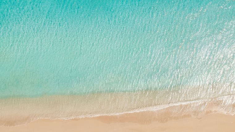 Песчаный пляж вид сверху