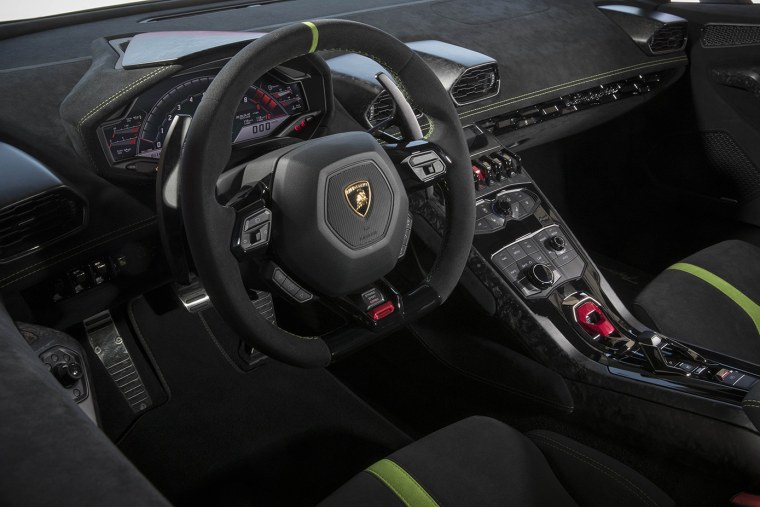 Lamborghini Huracan 2017 салон