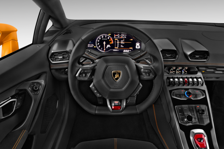 Lamborghini Huracan Performance салон