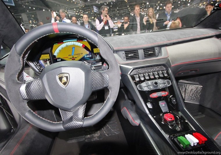 Lamborghini Veneno Roadster салон