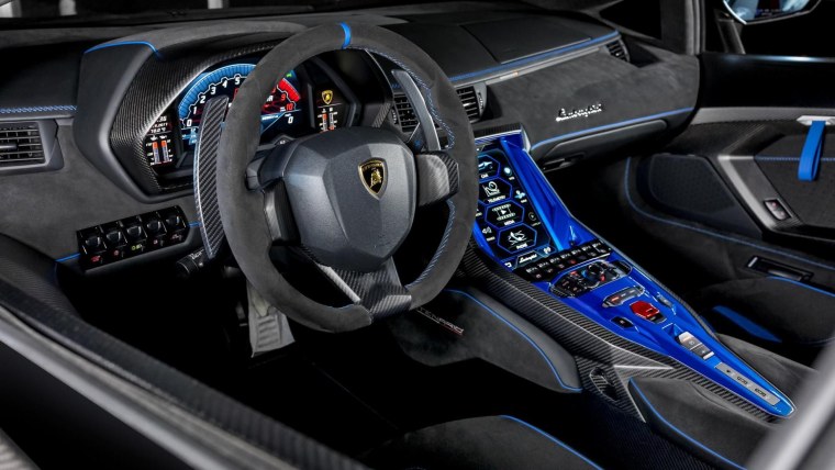 Lamborghini Centenario 2021 салон