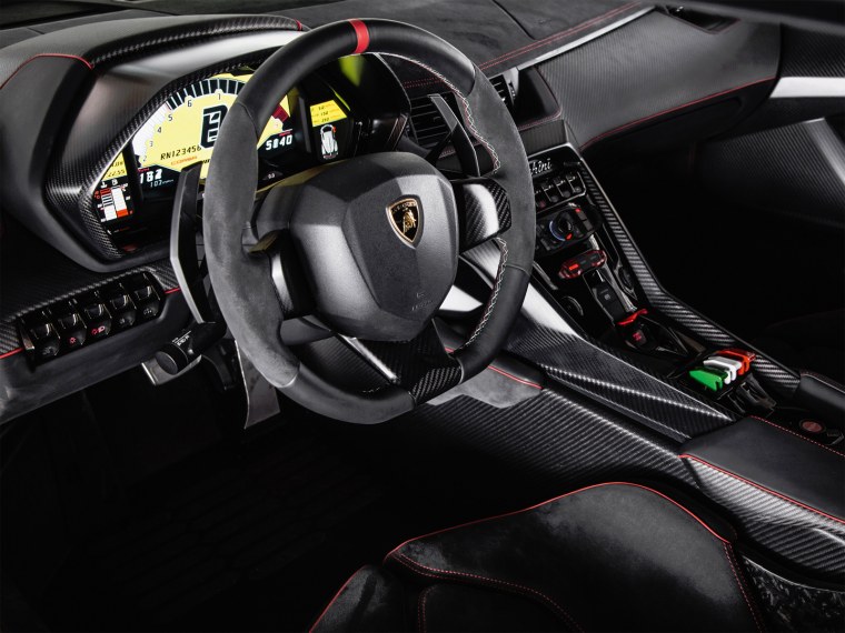 Lamborghini Veneno Roadster 2021 салон