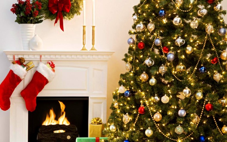 Крисмас декоратион