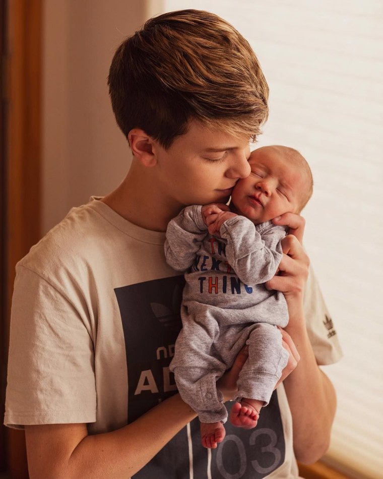 Мальчик сын