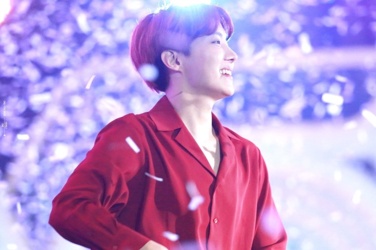 Чон Хосок 2022