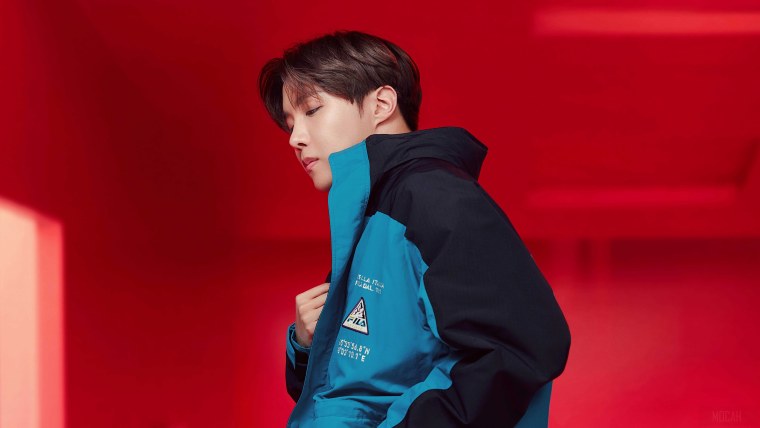 Чон Хосок 2022