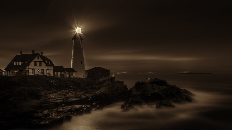 Зловещий Маяк