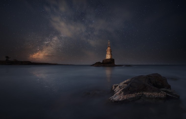 Маяк ночью