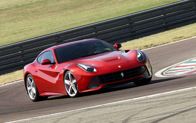 Ferrari f12 Berlinetta гоночная