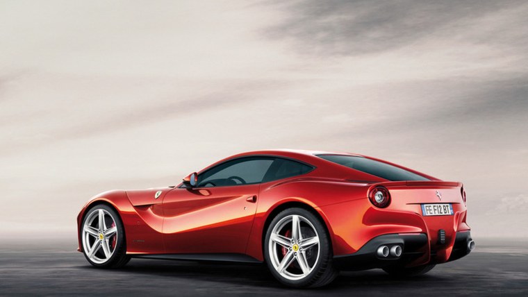 Феррари f12 Берлинетта