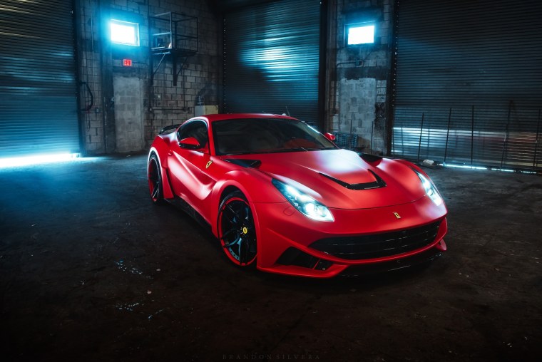 Ferrari f12 Berlinetta Red