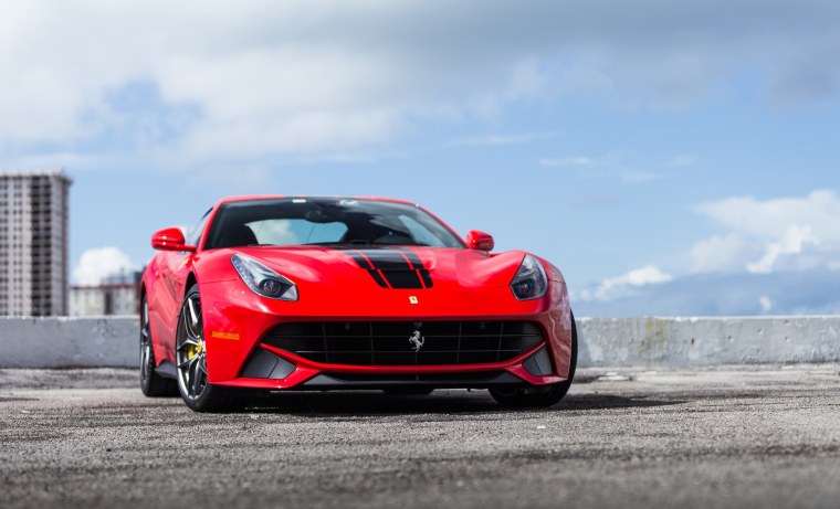F12 Berlinetta Front view