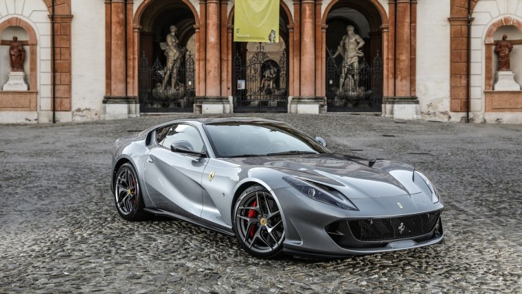 Ferrari 812 Superfast 2020