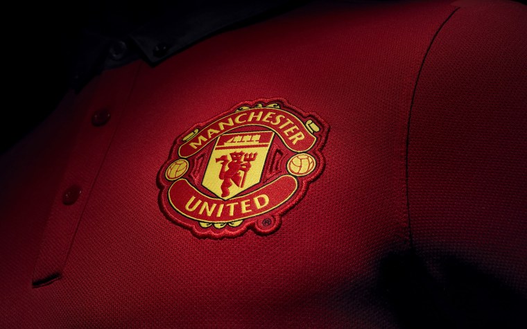 Manchester United logo 2022