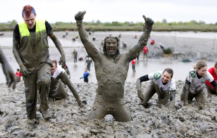 Грязь на дороге