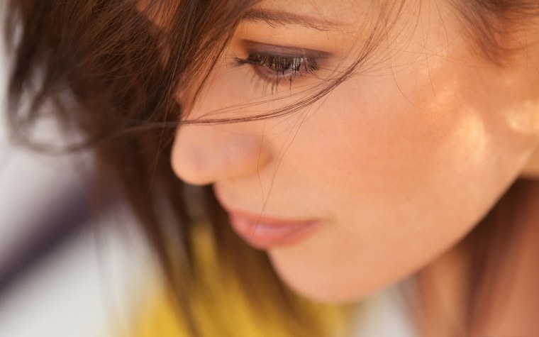 Лицо девушки макро