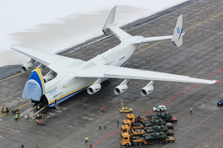 АН-225 Мрия