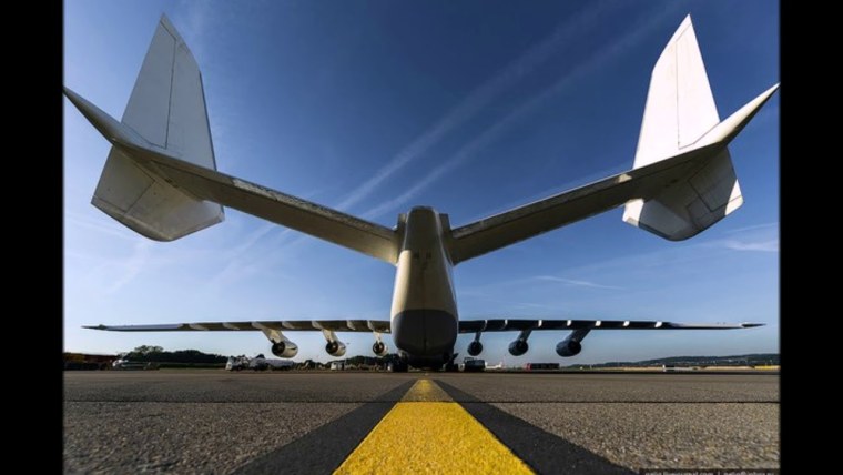 АН-225 Мрия кабина