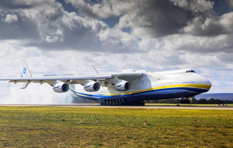 АН-225 Мрия
