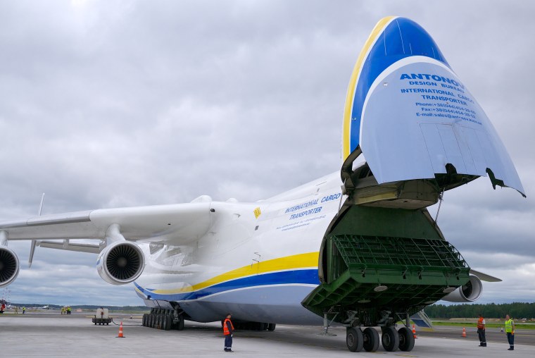 АН-225 Мрия салон