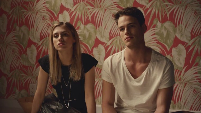 Кадры из рекламы