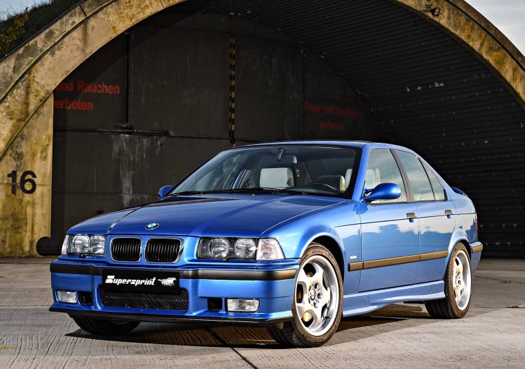 BMW m3 e36 sedan