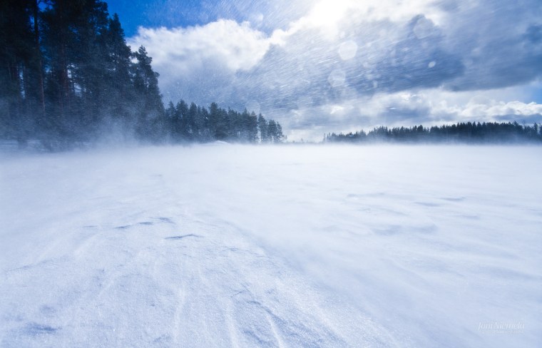 Снежный ветер