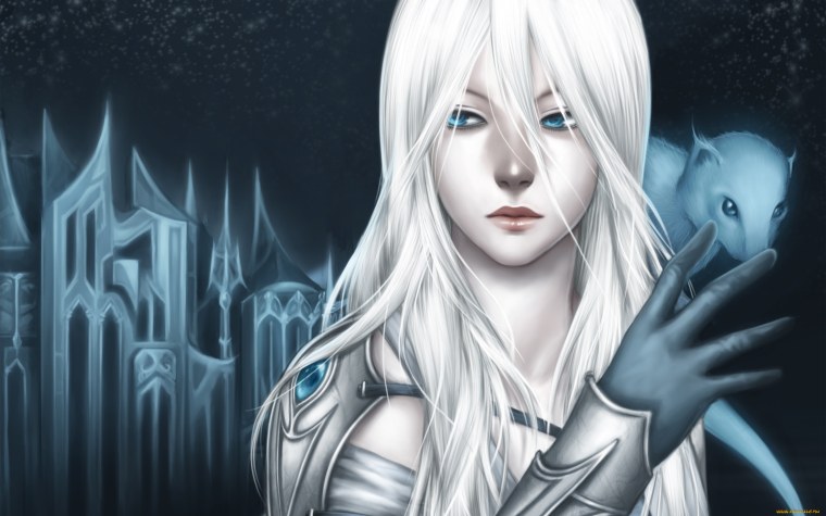 Девушка с белоснежными волосами