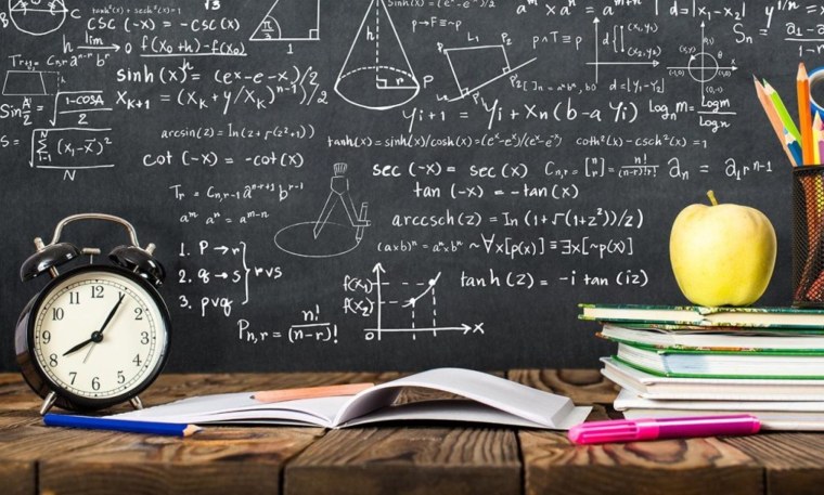 Фотообои школа математика