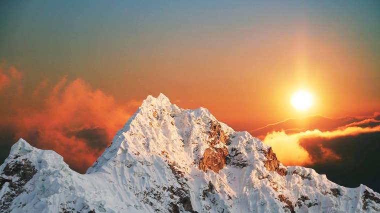 Гималаи. Джомолунгма