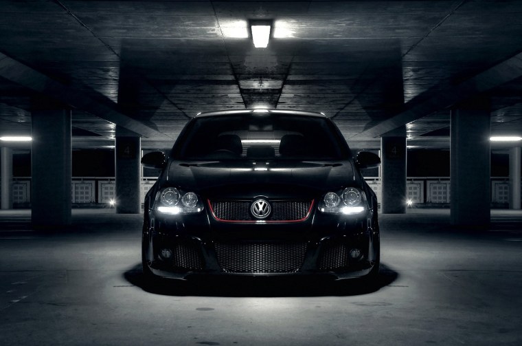 Mercedes Benz SLS AMG Wallpapers