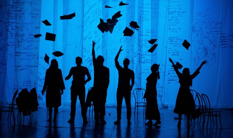 Театр искусство коллективное