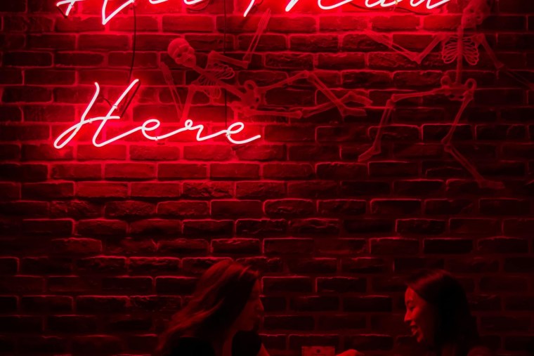 Неоновая вывеска фон