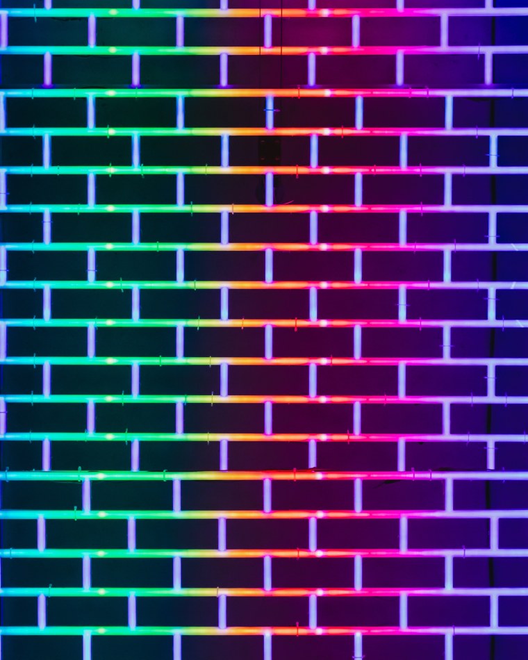 Разноцветный кирпич