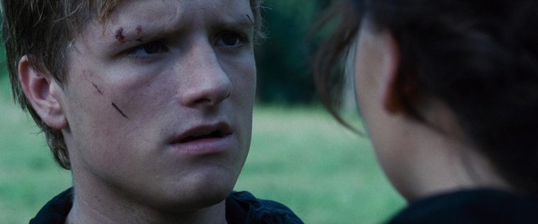 Джош Хатчерсон Сойка пересмешница