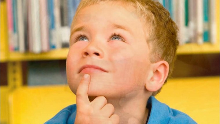 Задумчивый ребенок