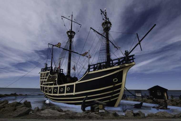 Пиратская шхуна черная Жемчужина