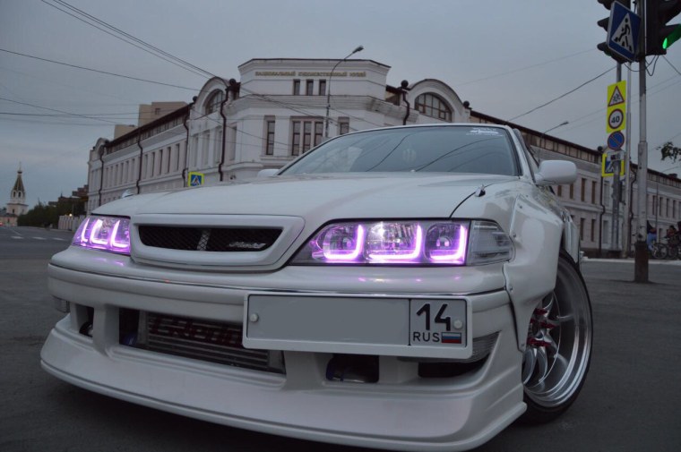 Toyota Mark 2 Neon