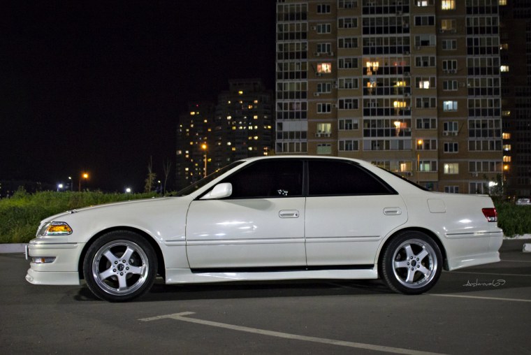 Toyota Mark II 100 Drive 2