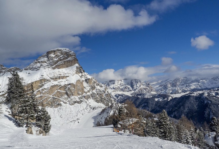 Снежные горы Альпы